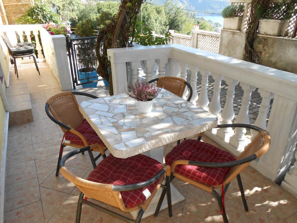 Apartment Vivoda Opatija Zewnętrze zdjęcie