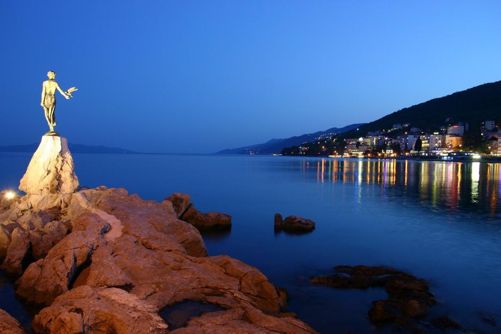 Apartment Vivoda Opatija Zewnętrze zdjęcie